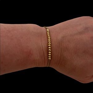 Stella & Dot delicate gold bracelet